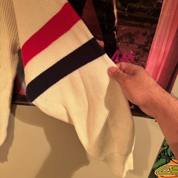 Vintage 1970s Sweater / Sweatshirt GM Oldsmobile USA Made (XL) Grandma Sweater - Picture 10 of 13